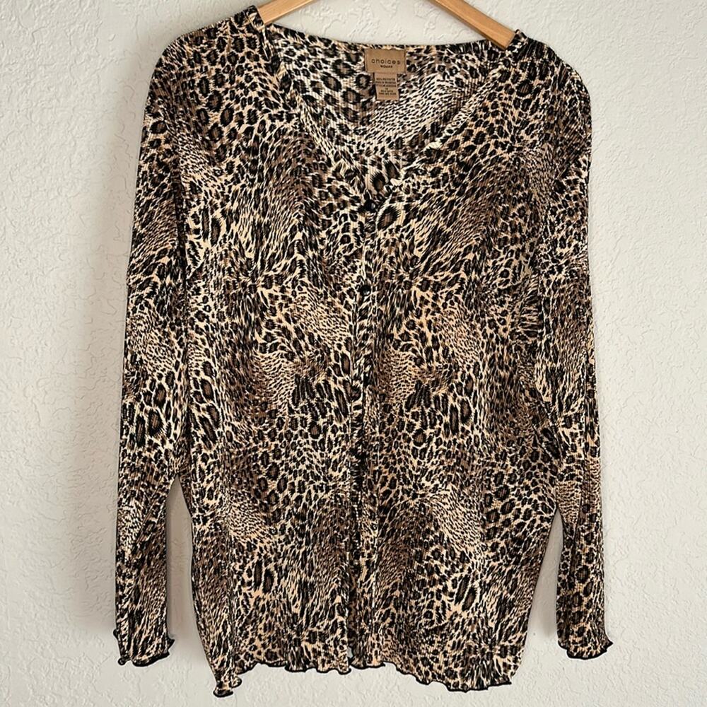 NEW 2 TOPS Choices Woman 1X Animal Print Button Up Blouse Top Accordion Brown